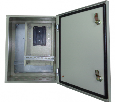 CrossBox-2 TFortis металлический шкаф с оптическим кроссом